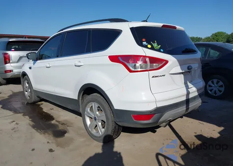 2014 Ford Escape Se z USA, uszkodzony, nr VIN 1FMCU0GX7EUD22943